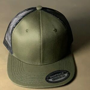 7-Panel Snap Cap